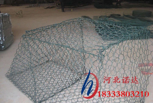 石籠網(wǎng)擋土墻
